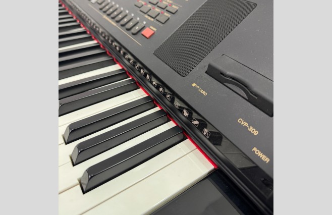 Yamaha CVP309 Digital Piano | Polished Ebony Finish | UK Delivery In Days | Warranty | P/X | Finance Options | Includes Stool, Headphones | Used | Serial Number GBRCLZ01009 - Image 10